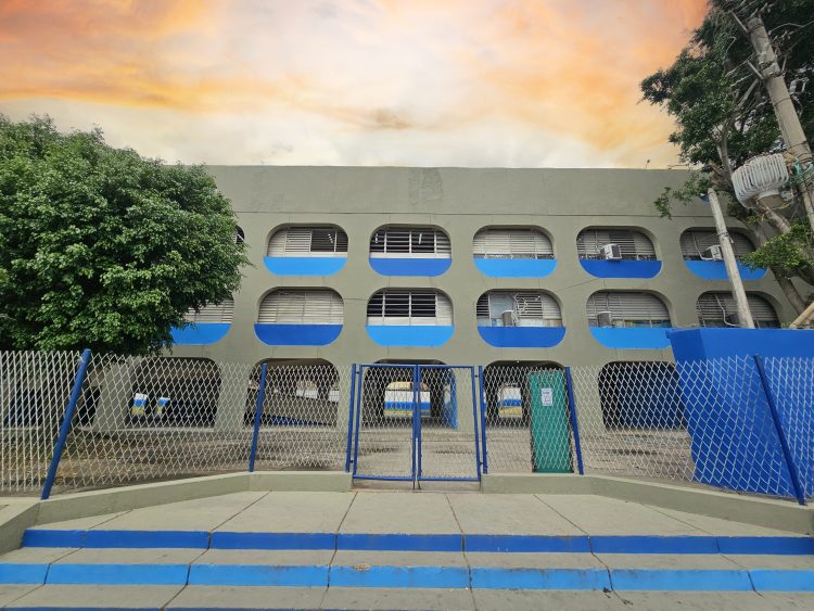 Centro Integrado de Educação Pública Silvestre David da Silva Cabana - CIEP 028. Foto: Divulgação / Prefeitura de Nilópolis