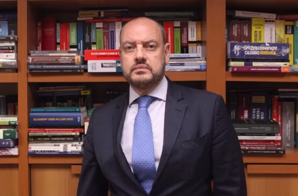 O desembargador Ricardo Couto de Castro, presidente do Tribunal de Justiça do Rio de Janeiro (TJRJ), assumiu o governo interino do Estado. Foto: Divulgação